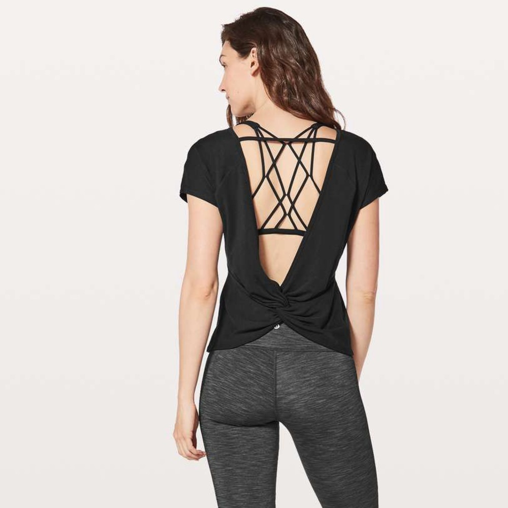 Lululemon twist-it backless tee